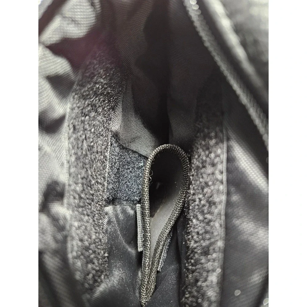 ROMA Leathers Concealed Carry Crossbody Bag, Black Pebbled Leather, No Key - Picture 9 of 10